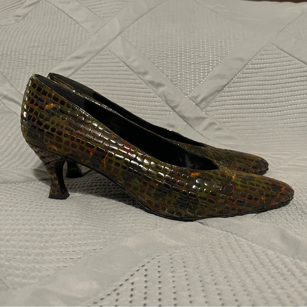 Vintage Stuart Weitzman Multi Dark Toned Leather Kitten Stiletto Heels (8 Narrow